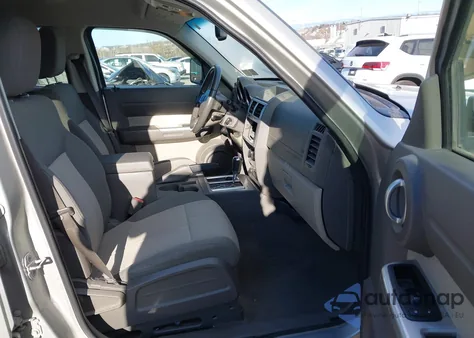 2008 Dodge Nitro Slt/Rt from USA, damaged, VIN 1D8GU58K68W177958